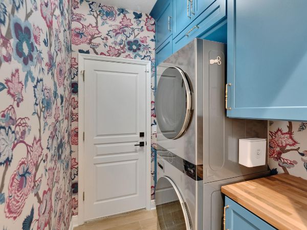 colorful wallpaper in Tampa, FL, laundry room